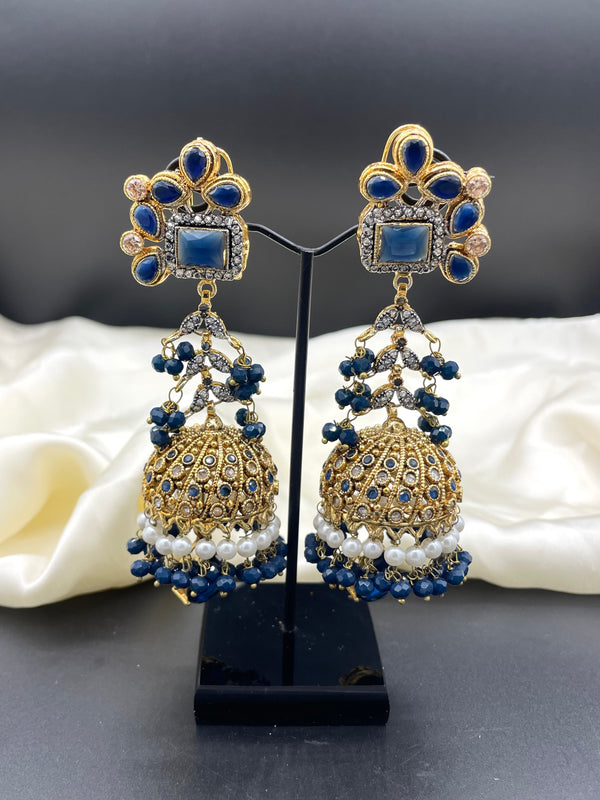 Jhumka earing