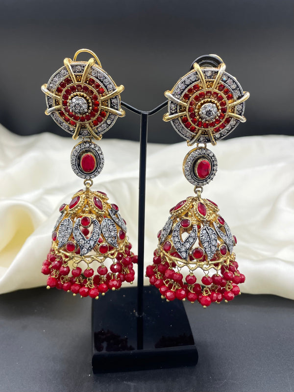 Jhumka earing